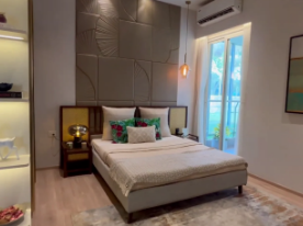 Buy Ready-to-Move Villa in Noida